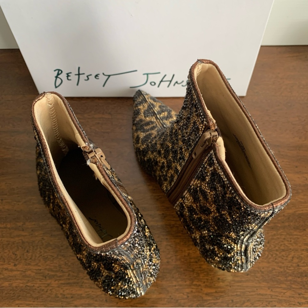 Betsy Johnson Leopard Boots Ladies Size 8 Rhinestone Glitter - Picture 6 of 15